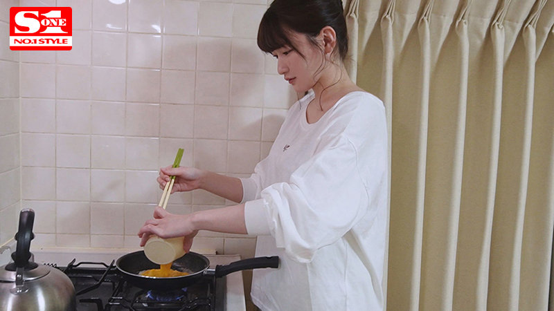 童貞を1ヶ月でセックス中毒にさせちゃう神対応ご奉仕＆凄エロテク満載！鷲尾めいの筆おろし同棲ドキュメント 画像5